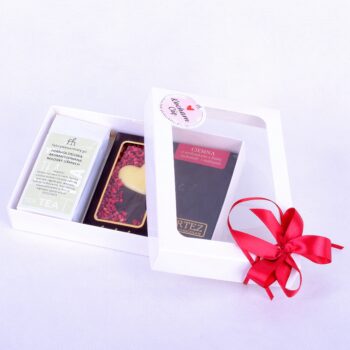 ZESTAW WALENTYNKOWY HERBATA I CZEKOLADA PUDEŁKO BIAŁE