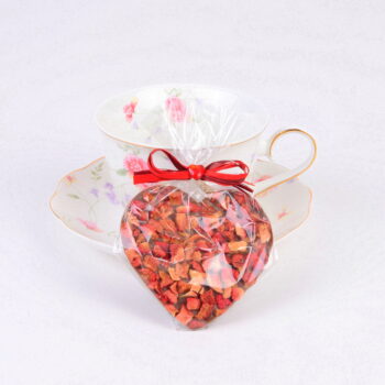 SERCE Z MLECZNEJ CZEKOLADY Z TRUSKAWKAMI